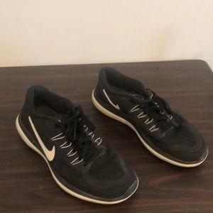 Nike Flex 2017 Run
